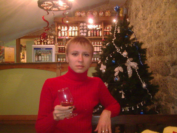 Лена Астахова