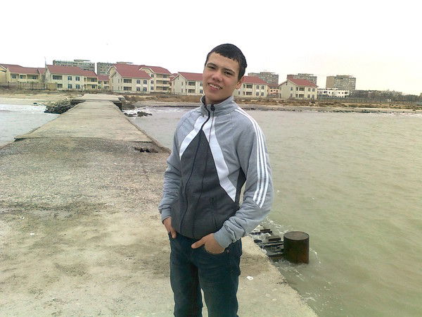 Айбек Толеген