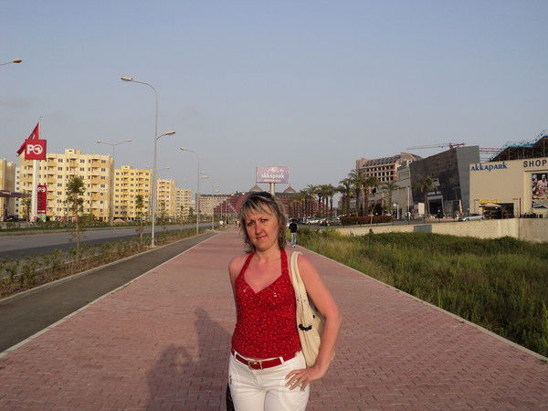 Елена Попова