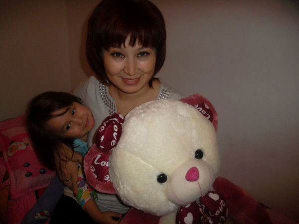 Анара Анара