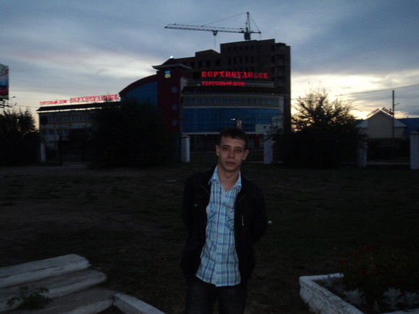 Александр Иванов