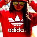 Алена Захарова