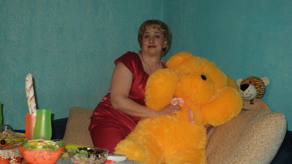 Людмила Юханова (Алексеева)