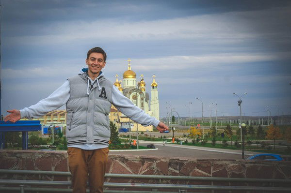 Артём Исаков