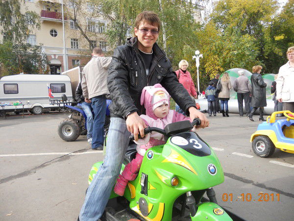 Виктор Сурков