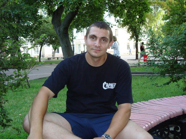 Артем Калмыков