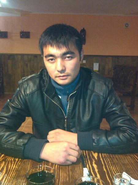 Аслан Ахметов