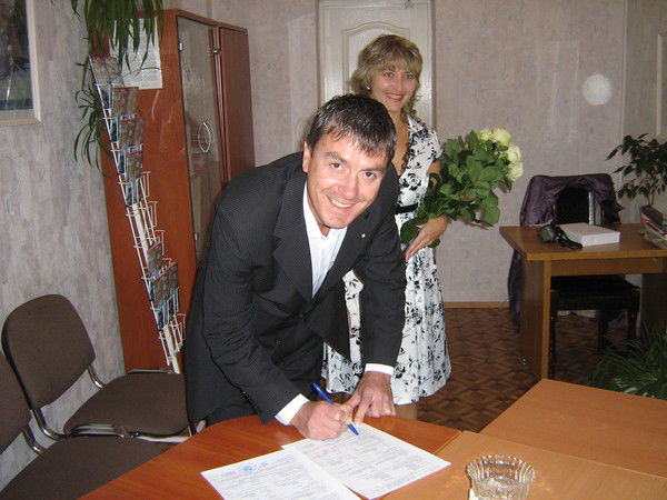 Валентин Несинов