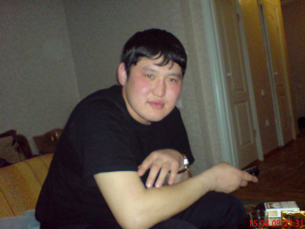 Арнур Туктубаев