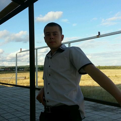 Никита Шартанов