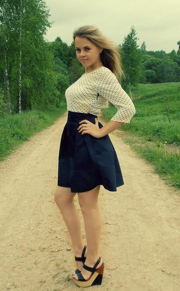 Оленька Гурова