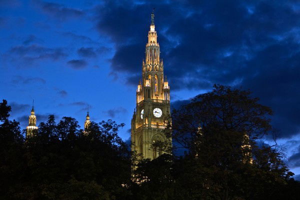 Александр Попсуев