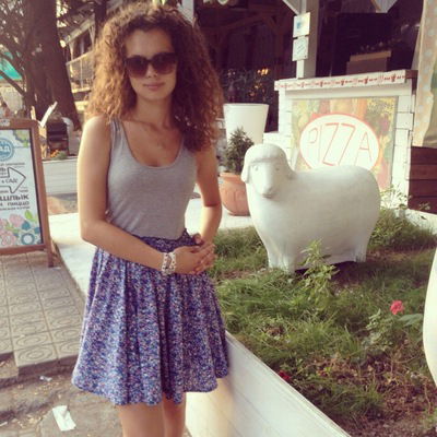 Александра Иванова