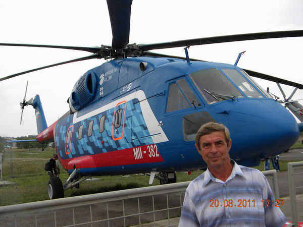 Анатолий Аверьянов