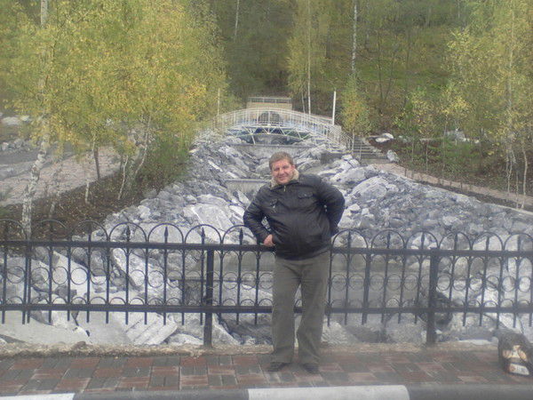 Саня Костыркин