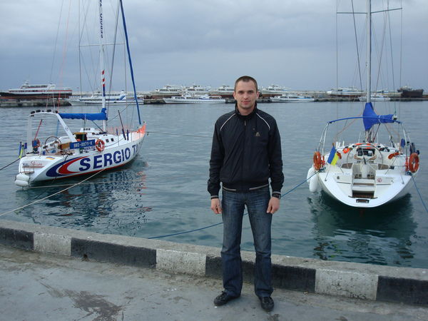 Александр @