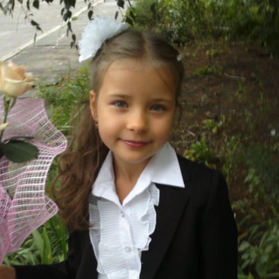 Лиза Золотковская