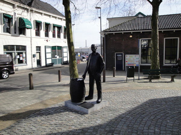 Эмиль Ахмедов