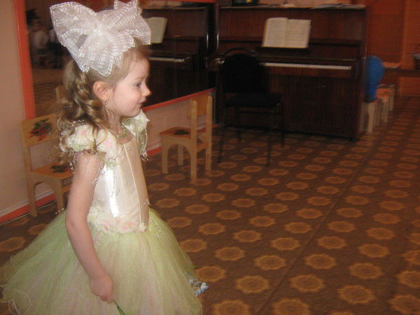 Жидких Любовь