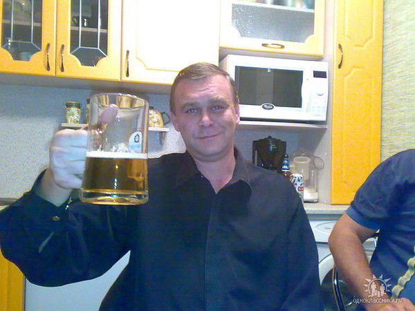 Евгений Костарев