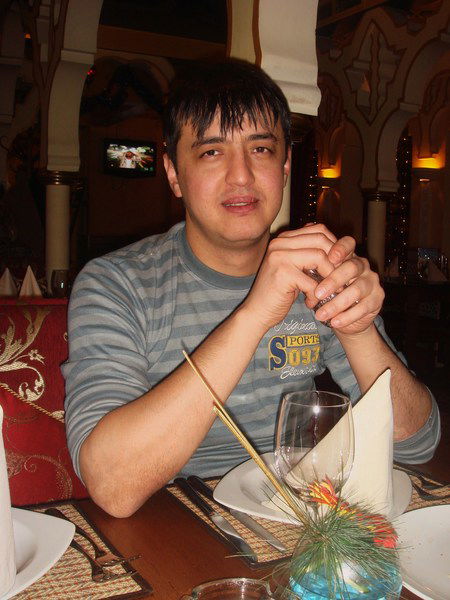 Джамшед Хакимов