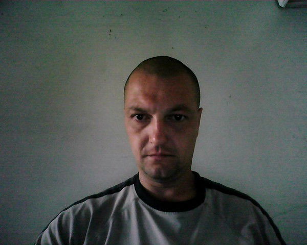 Роман Валов