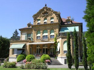 Жемис Жемис