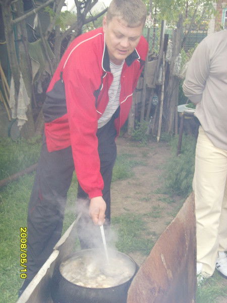 Неизвестно Неизвестно