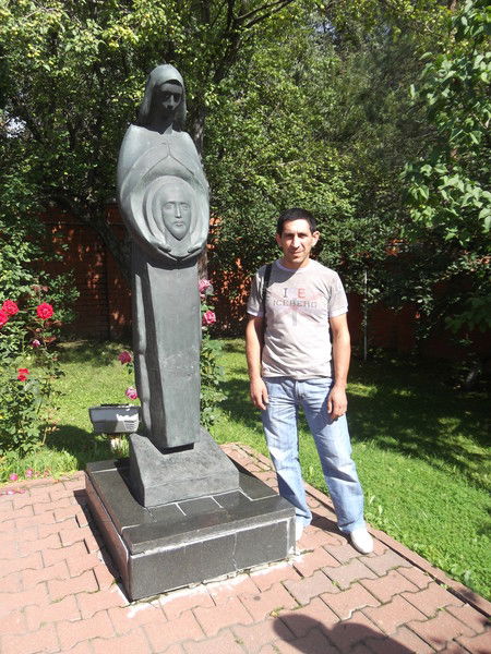 Паша Акапян