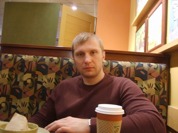 Дмитрий Ларюков