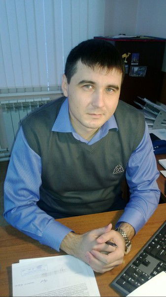 Александр Николаев