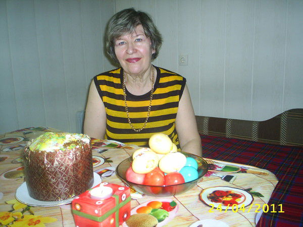 Наталия Попова