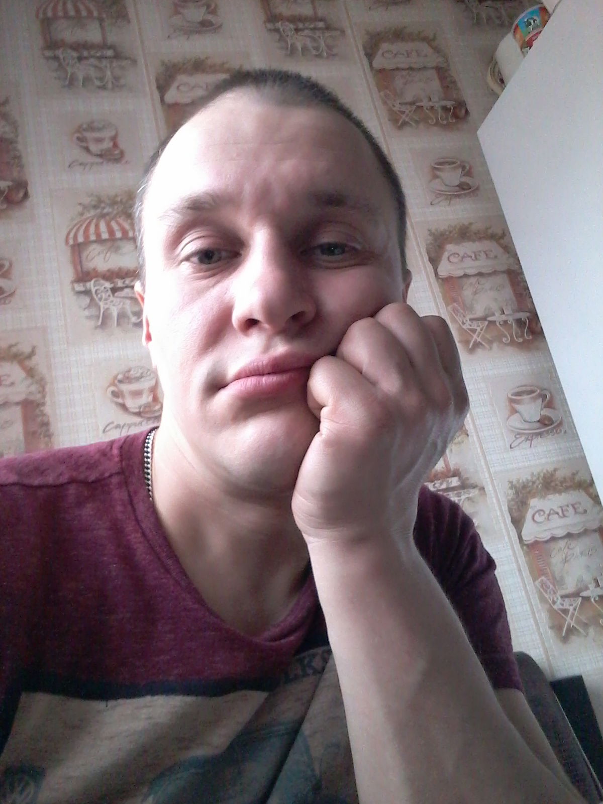 Роман Неизвесный