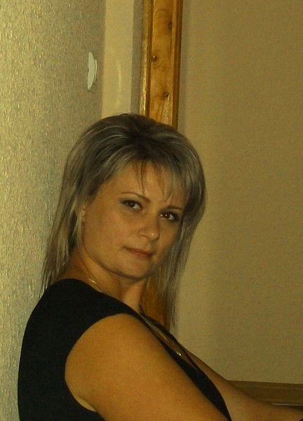 Наташа Погурська