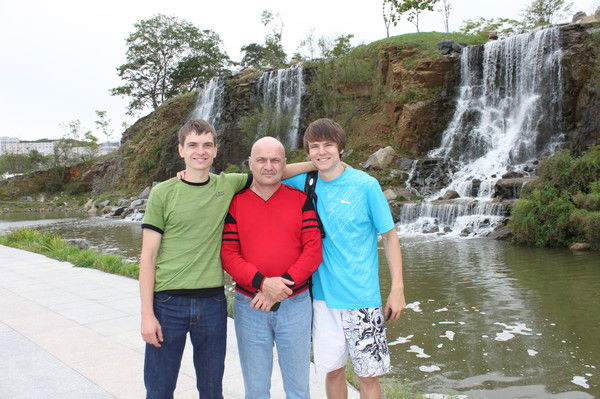 Александр Надточин