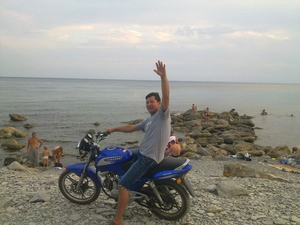 Ойбек Давлетов