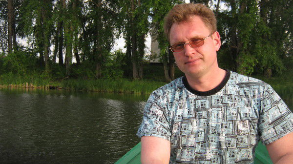 Дмитрий Колобов