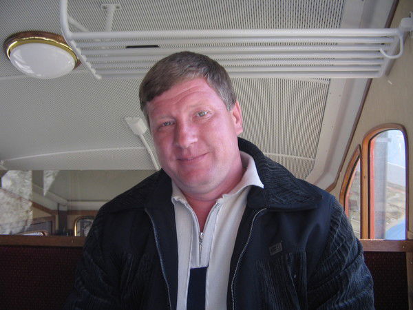 Олег Иванов