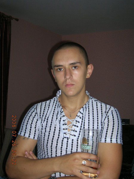 Виталий Не Знаю