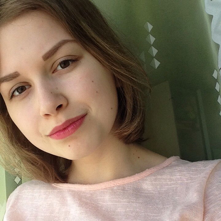 Яна Ефремова