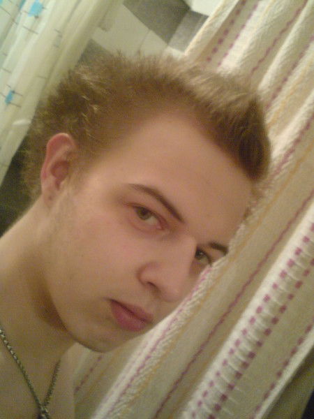 Артём Марьюшин