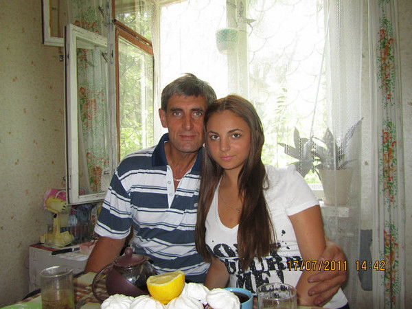 Анатолий Иванов