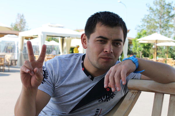 Рустам Розахунов