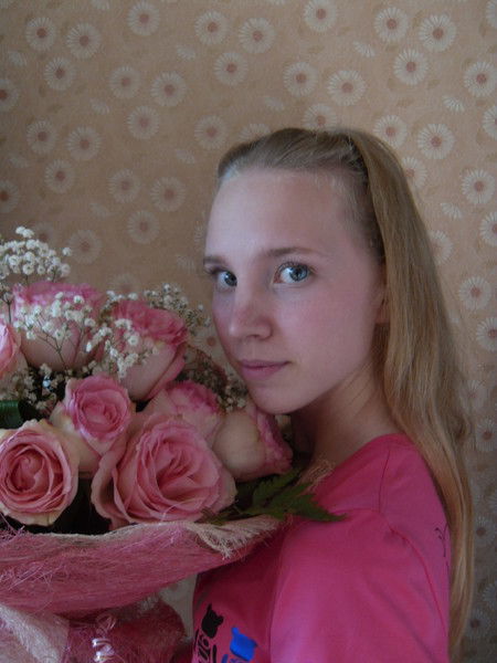 Оля Макарова