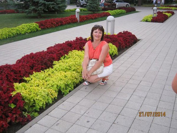 Елена Захарова