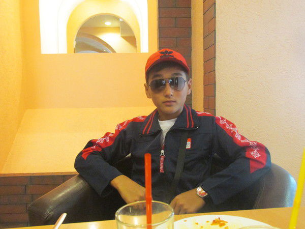 Janym Menseni Syiom Omur Boyu