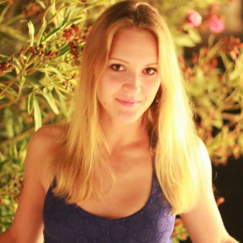 Катя Толстоброва