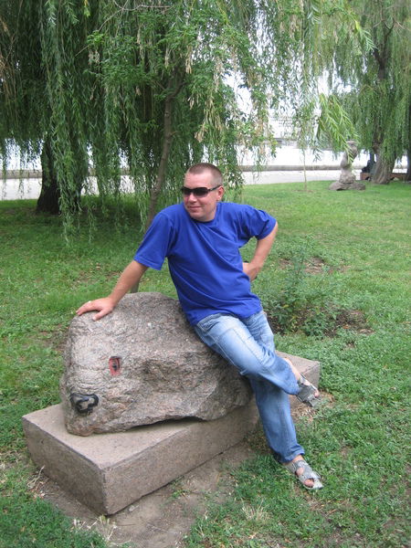 Юрий Ковалев