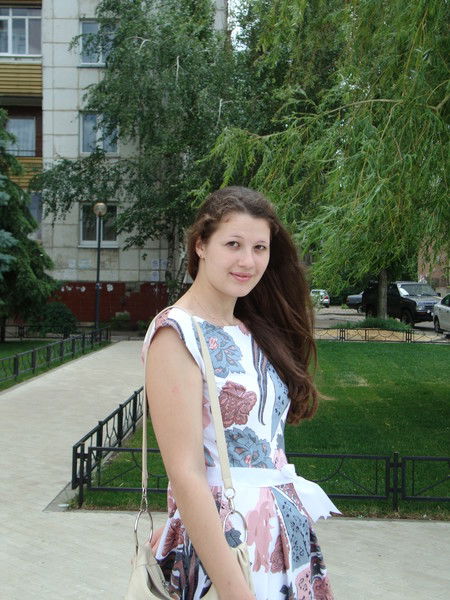 Лена Исаенко