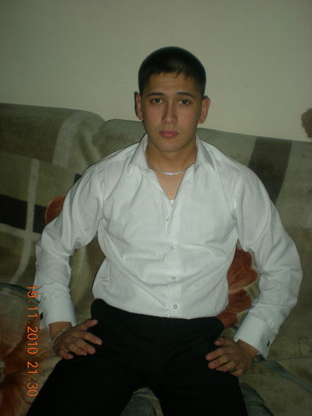 Арман Бисериков